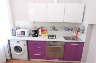 Апарт-отели Апарт-отель на Преображенской 24 Одесса Семейный люкс с балконом-1