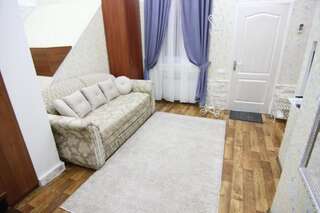 Апарт-отели Апарт-отель на Преображенской 24 Одесса Апартаменты с душем-4